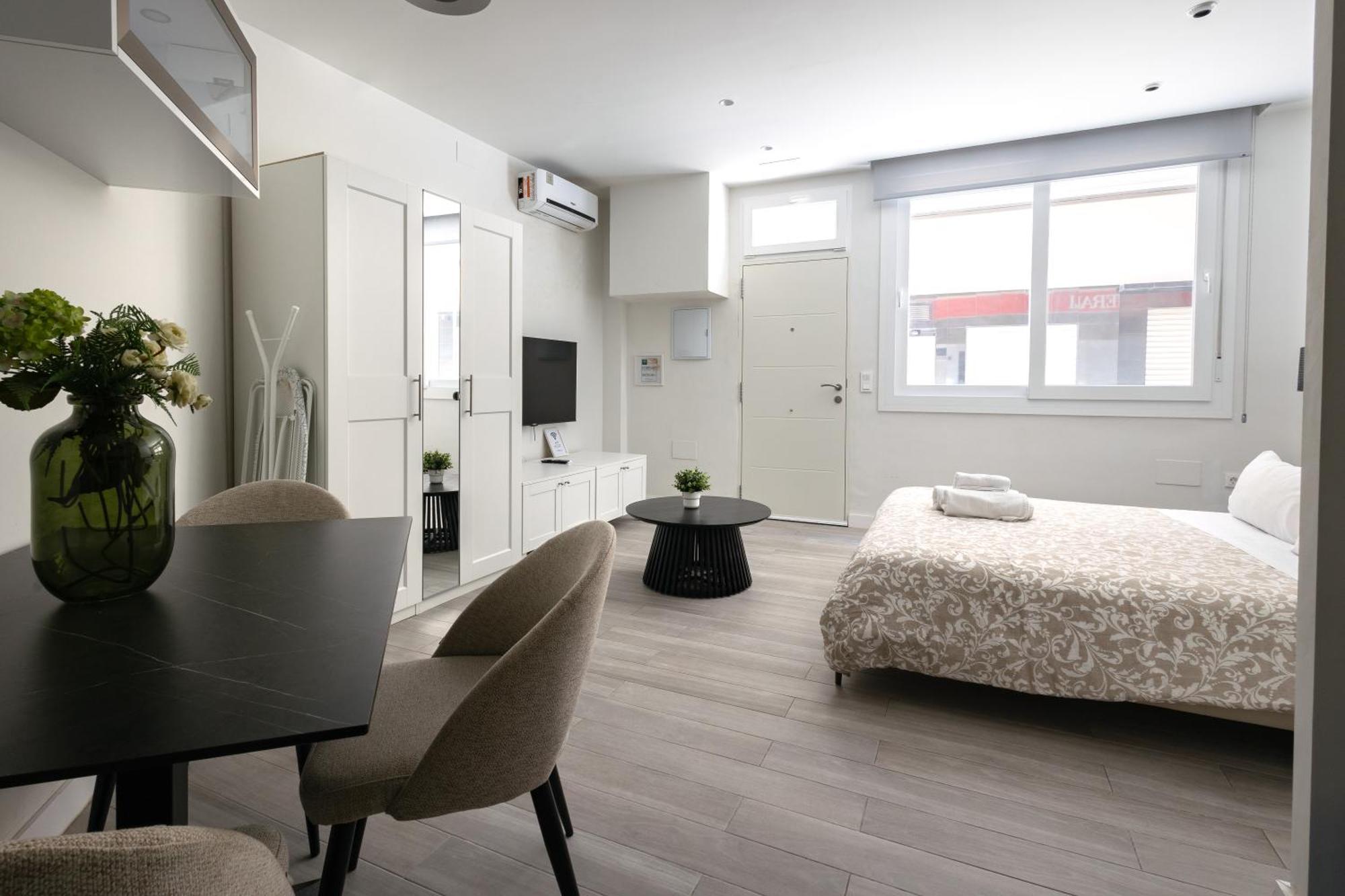 Premium Malagueta Suite Μάλαγα Εξωτερικό φωτογραφία
